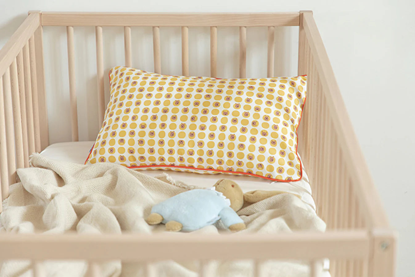 100% Cotton 20C Dong Gu 42" Wide