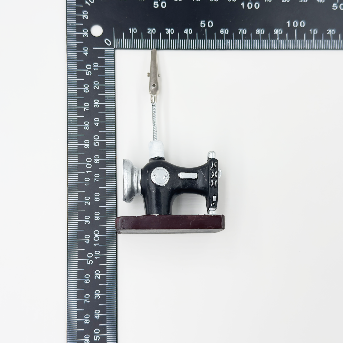 Sewing Machine Model Clip