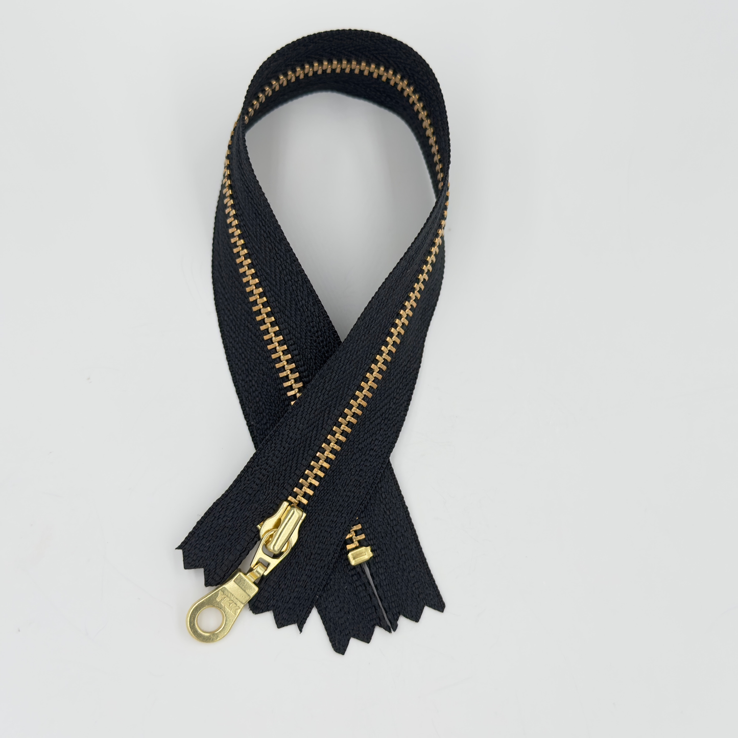 YKK Size 3 Black Brass Zipper l Donut Pull
