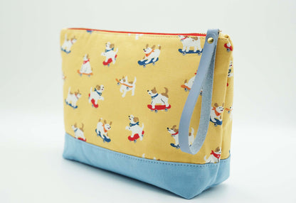 Skating Dog Zipper Bag, Make-Up Bag