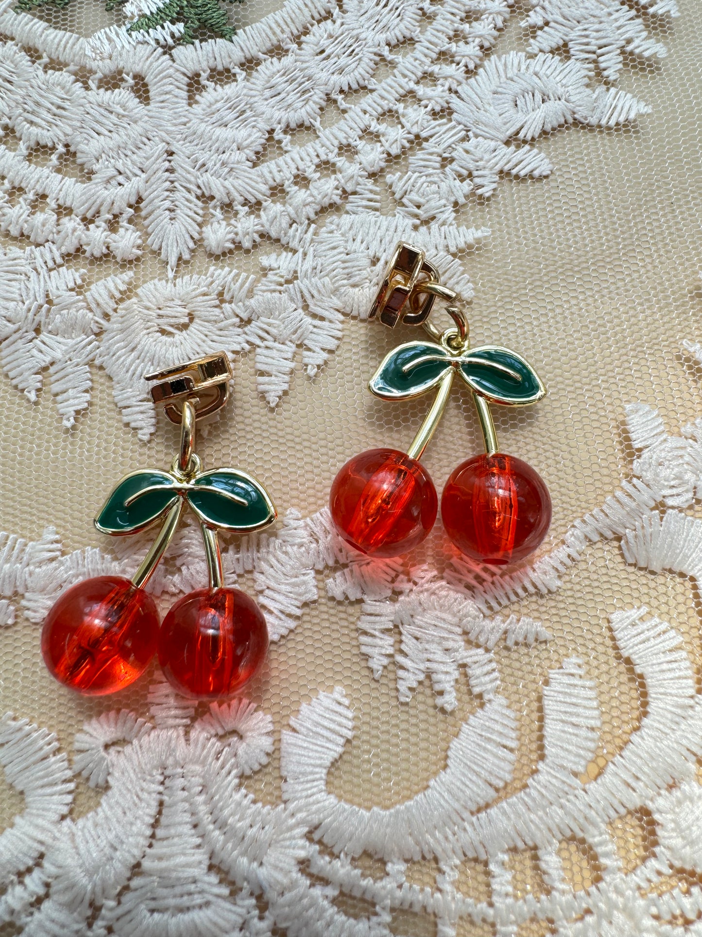 Cherry Zipper Pulls