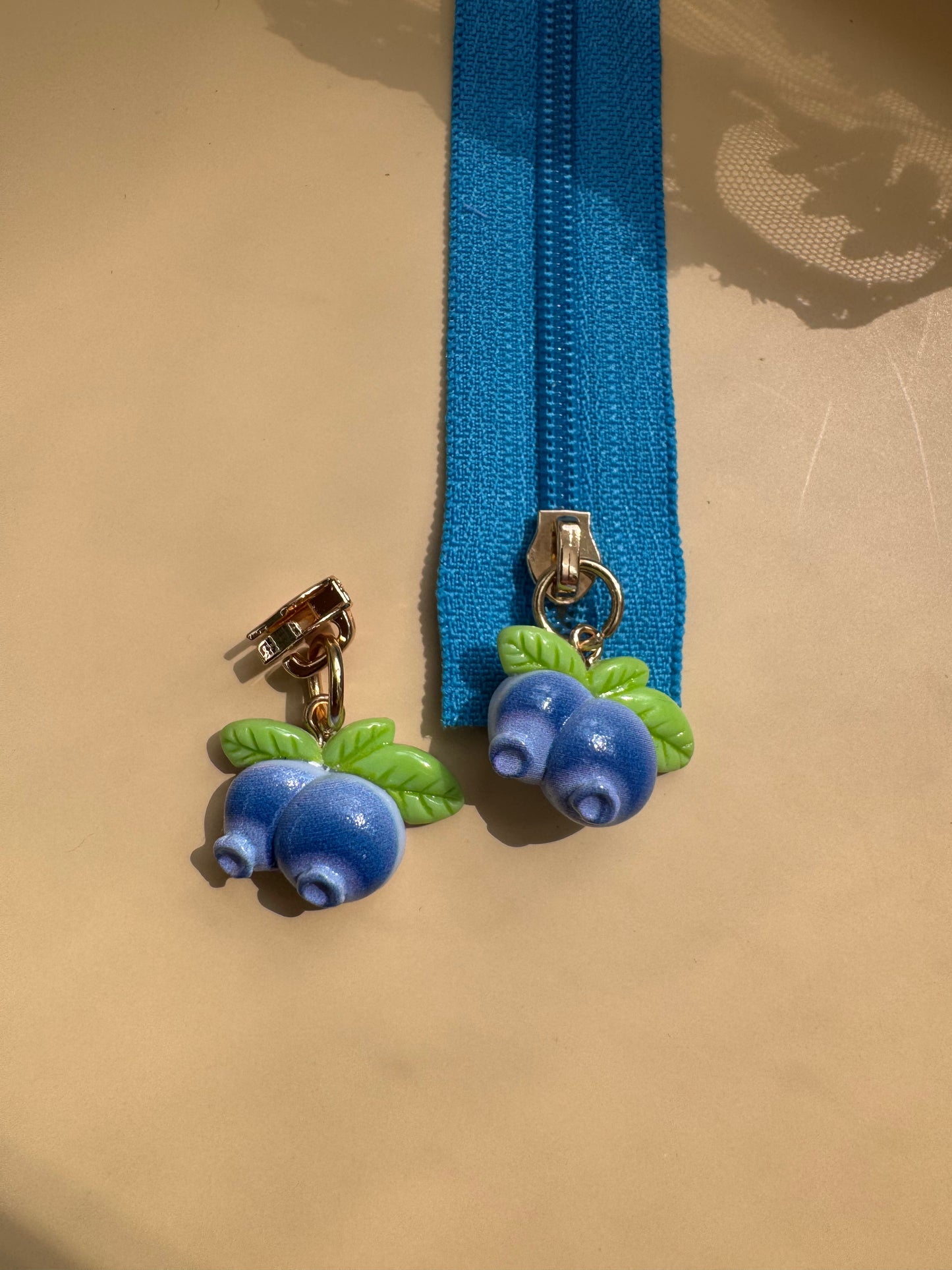 Blueberry Zipper Pulls