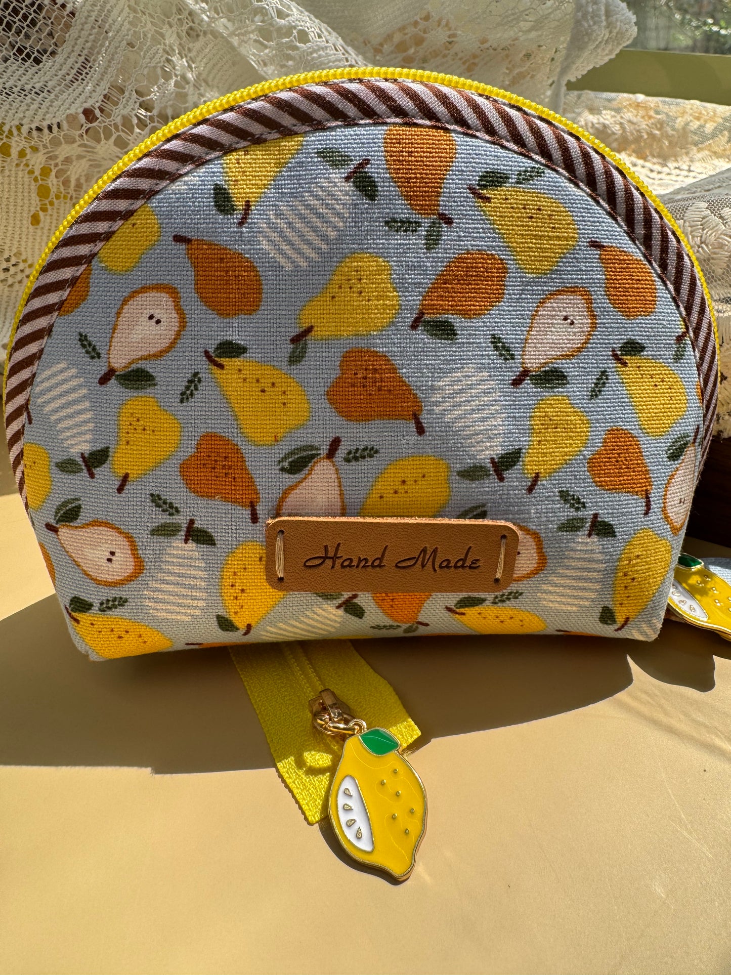 Lemon Zipper Pulls
