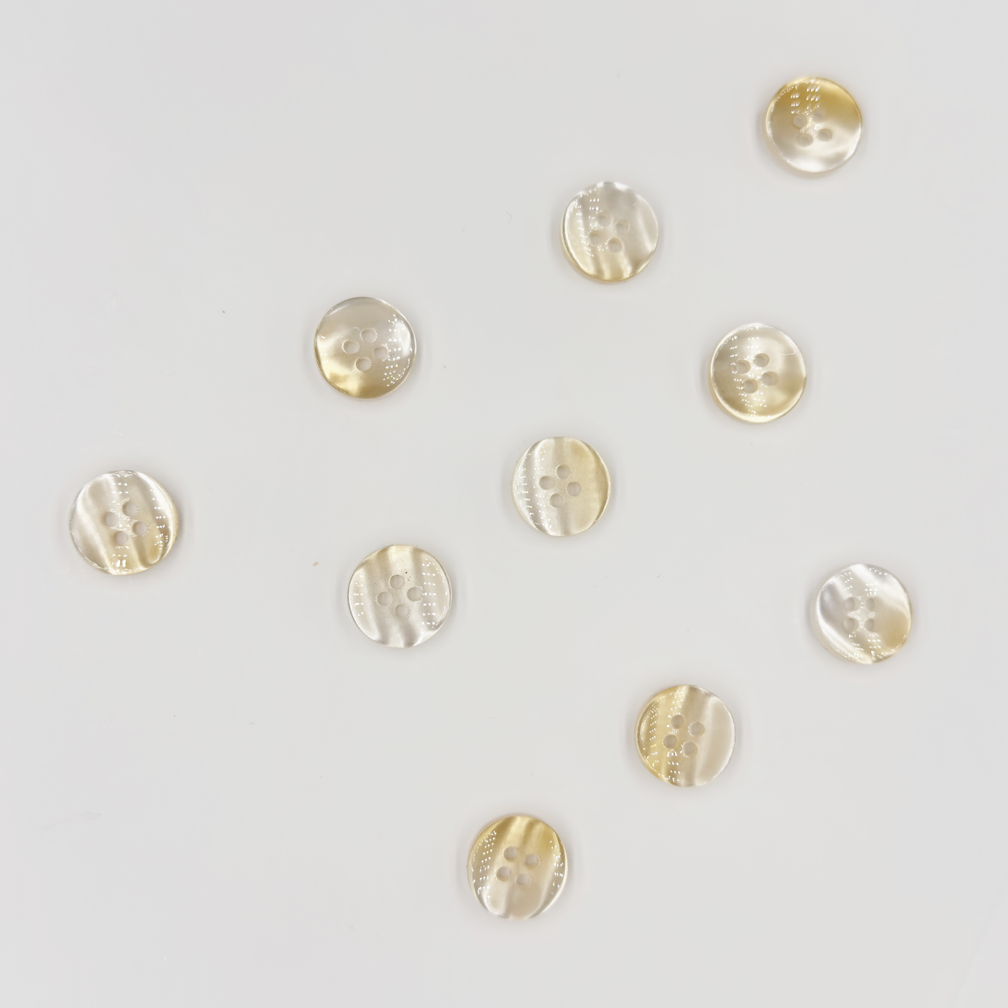 Round Buttons, Amber Biege , 4-Hole,  10PCS (Copy)