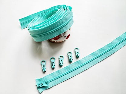 YKK Size 3 Coil Zipper Kit l 3 Yards Chain & 8 Sliders