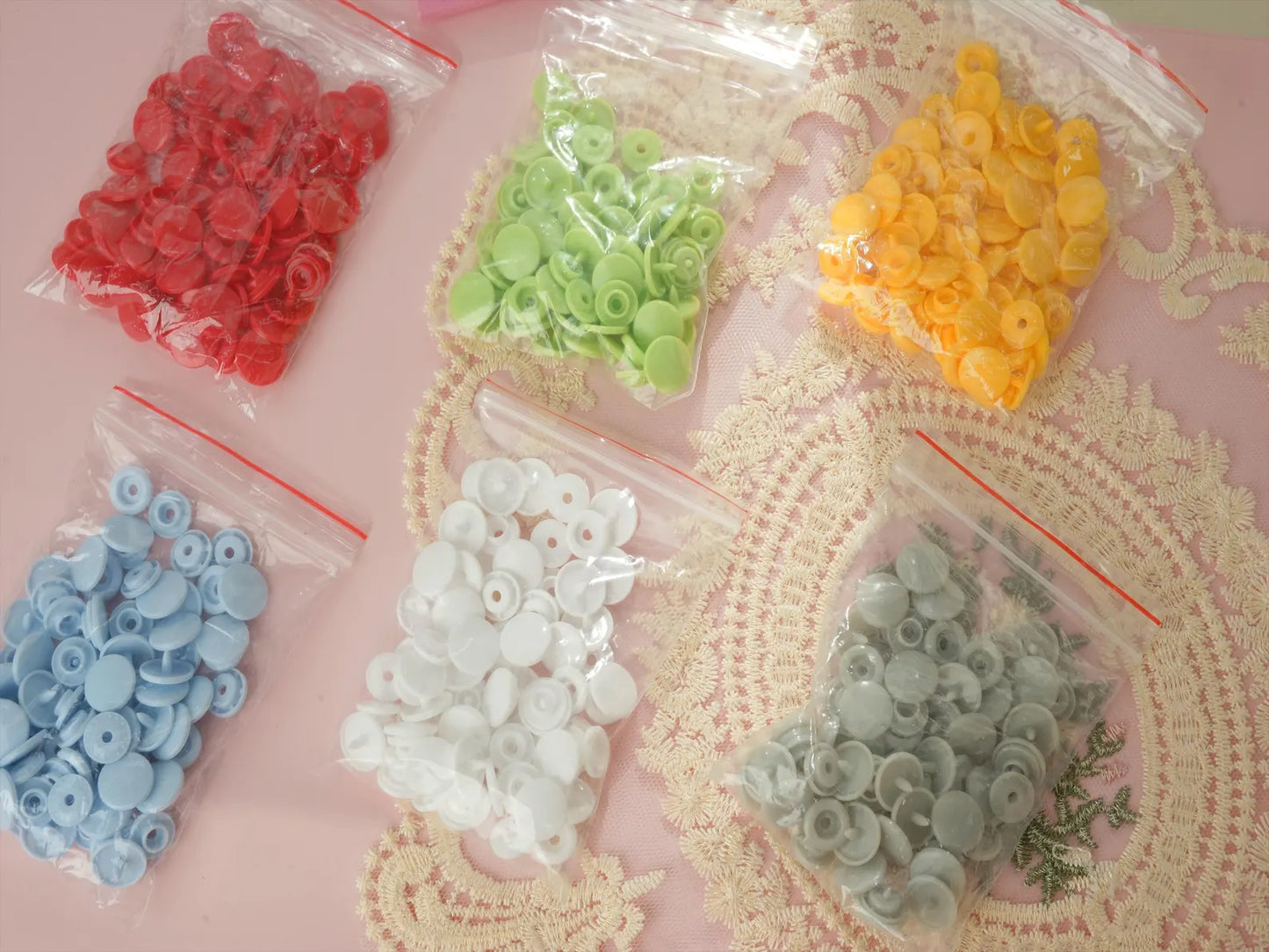 Glossy KAM T5 Plastic Snap Fasteners 20 Sets