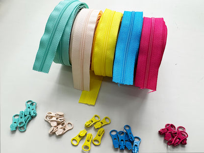 YKK Size 3 Coil Zipper Kit l 3 Yards Chain & 8 Sliders